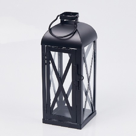 Candleholder, European style hand-held iron wind lamp, retro Chinese wedding decoration, horse lamp, outdoor courtyard floor lamp, customized