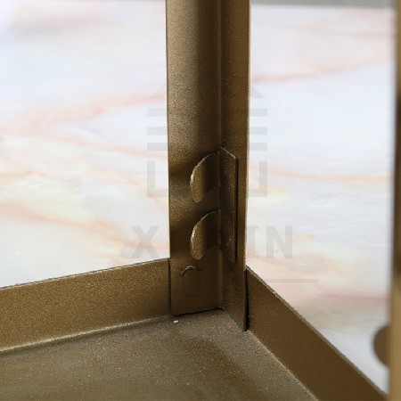 Candle stand European retro simple hand-held iron wind lamp home courtyard outdoor dining table decoration ornament customization