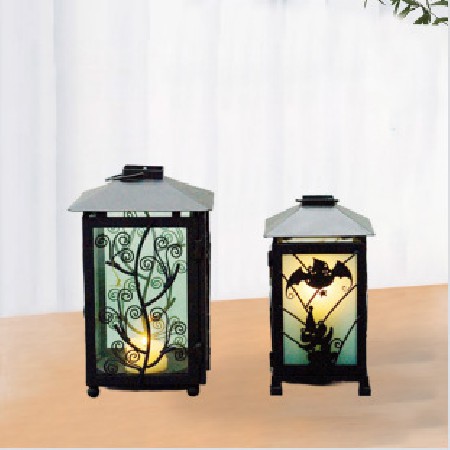 Vintage wrought iron wind lanterns, antique hollowed out home decor, European style rose carvings, atmosphere decorations, wholesale customization