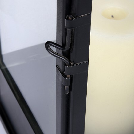 Minimally portable wind lamp, retro iron candle stand, hardware crafts, creative wind lamp, home decoration, candle holder customization