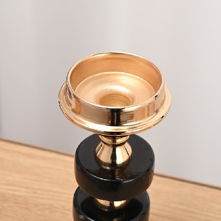 European style metal candle holder, wedding, holiday, romantic decoration, hotel home, living room, room, dining table decoration, customization