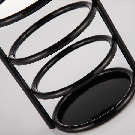 Metal candle holders, modern simplicity, creativity, dinner candlelight, romantic candle holders, Western restaurant decoration, fashionable ornaments, customization