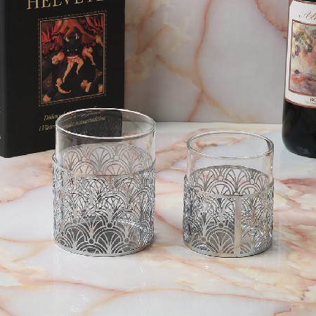 Hollow out wrought iron candle stand, European style candle cup, candle jar, candle tube, wedding, hotel home decoration decoration decoration, customization