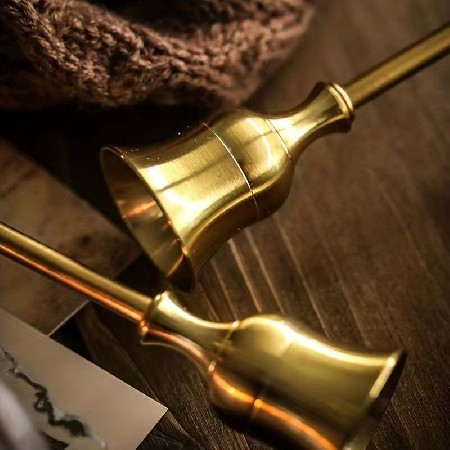 复古家用黄铜色蜡烛台浪漫烛光晚餐餐桌装饰道具结婚生日烛台座