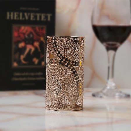 American dining table decoration, European romantic candlelight dinner, candle stand decoration, model room, soft decoration, wedding accessories