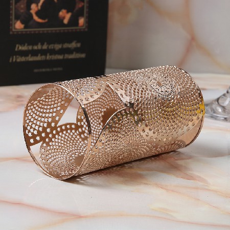 European style candle holder, modern retro iron square candle light, home creative soft decoration, simple wedding decoration, customization