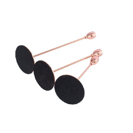 European romantic restaurant dining table decorations, creative home decor, gold-plated single head iron candle holders, ins, minimalist