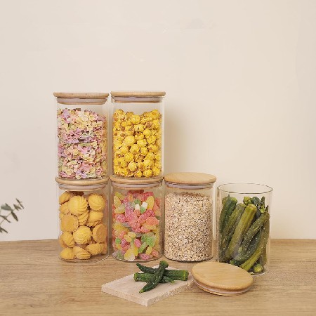 Round glass sealed jar with lid, kitchen specific storage container, food miscellaneous grains storage jar with bamboo lid can be customized