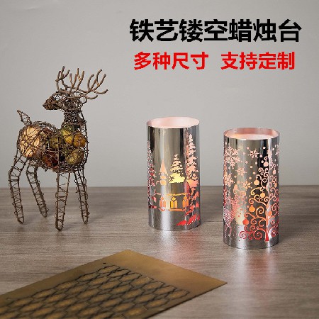 Iron metal hollow out candle holder Christmas candle holder Elk snowflakes Winter atmosphere Transparent European candle holder customization