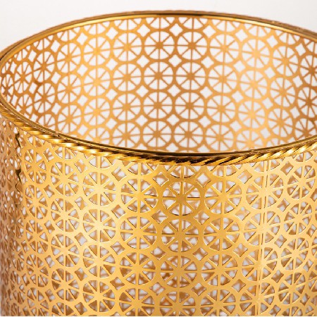 金属垃圾桶简约时尚北欧创意垃圾桶家用办公室废纸篓铁艺镂桶定制